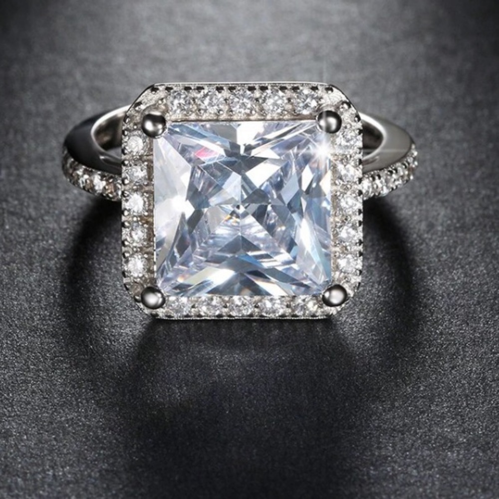 3.5CTW 925 Sterling silver square Cubic Zi… - Picture 3 of 3